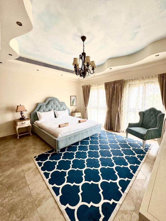 Dari Dubai Exterior foto