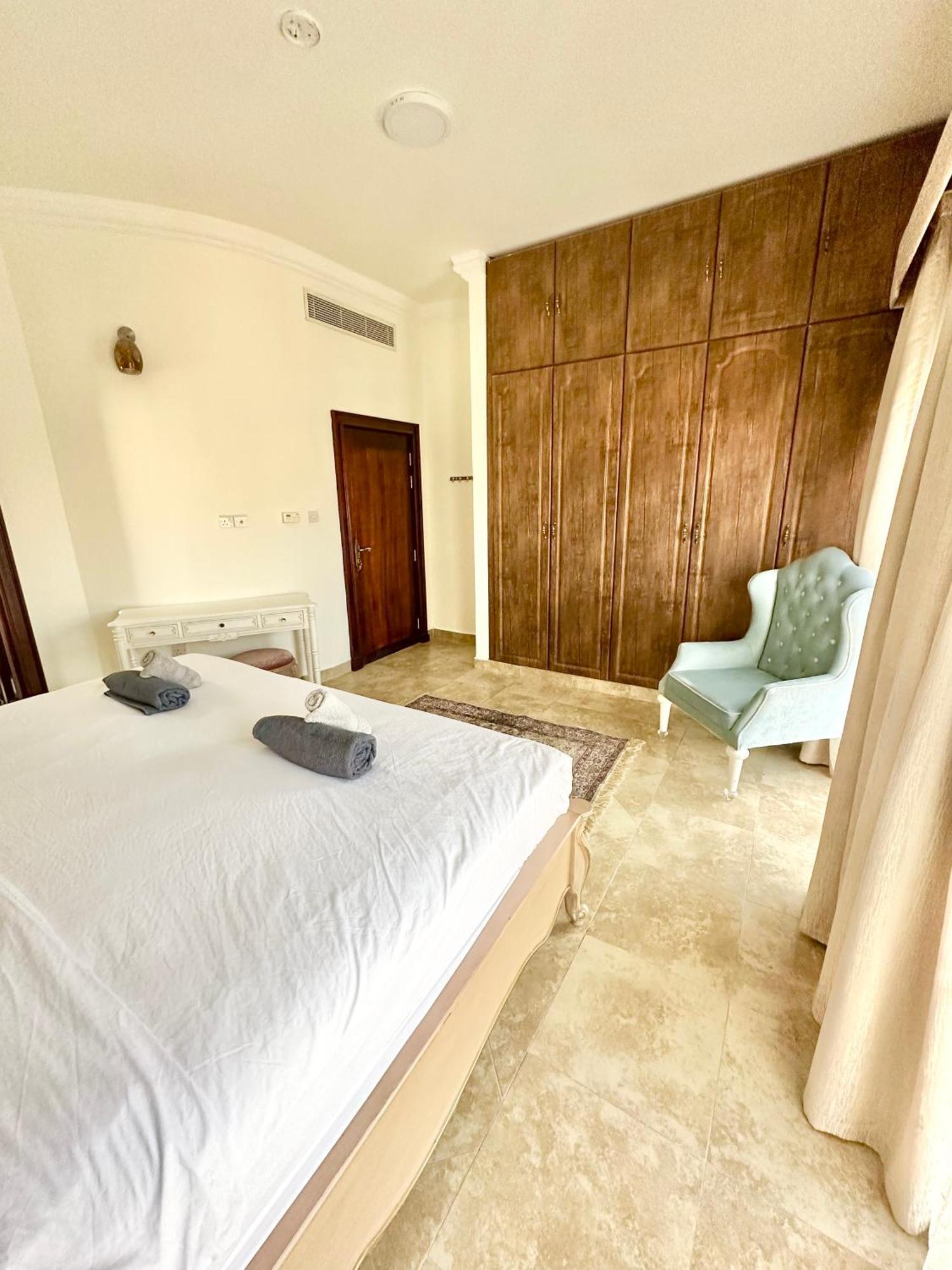 Dari Dubai Exterior foto